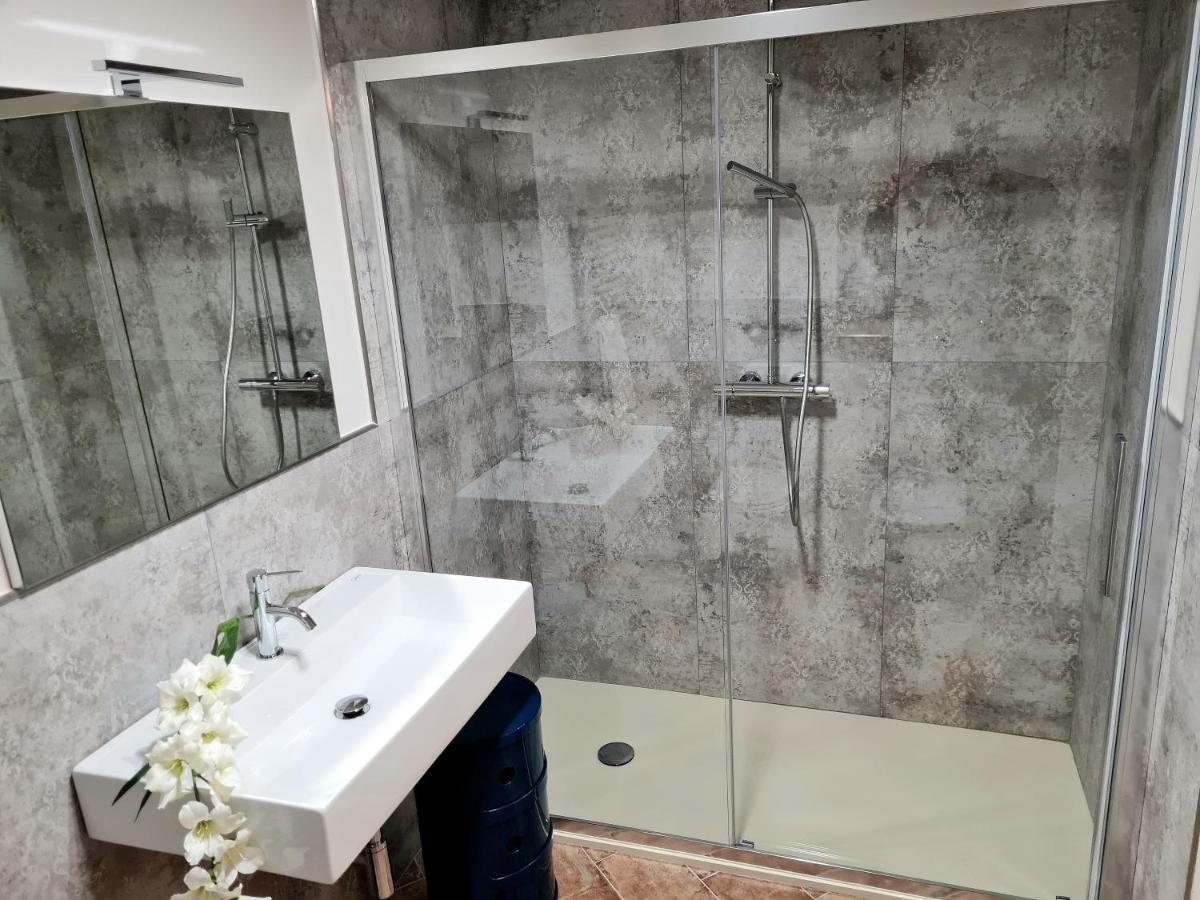 פיסטויה Fabroniana Apartments מראה חיצוני תמונה